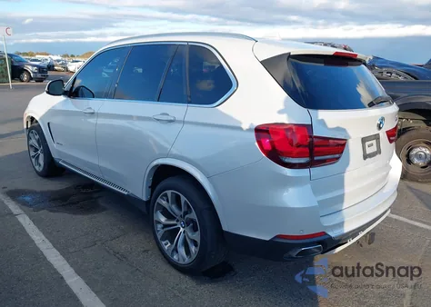 2018 BMW X5 xDrive35D z USA, uszkodzony, nr VIN 5UXKS4C50J0Y18166